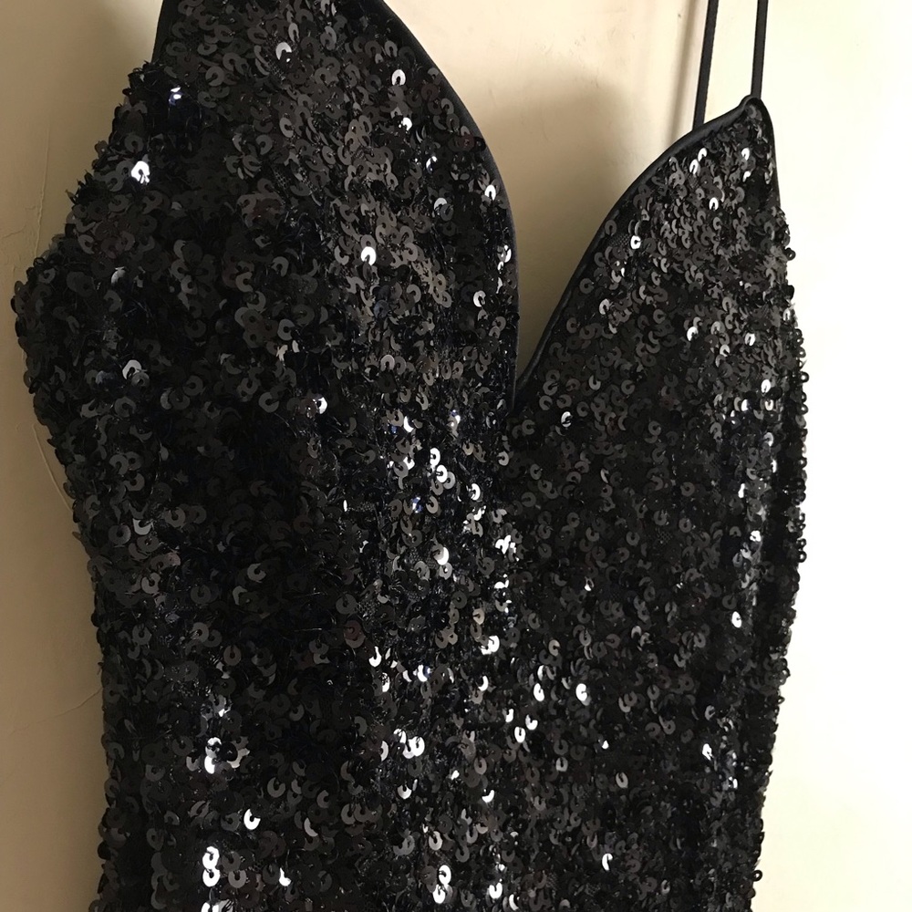Cameo Black Sequin Maxi Gown - Picture 10 of 11